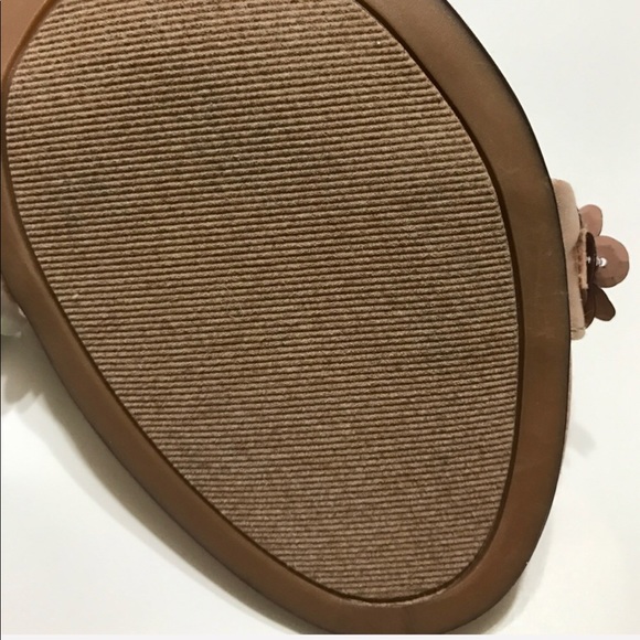 🎈SALE 1 LEFT Rose Gold Floral Block Heels - Picture 5 of 7